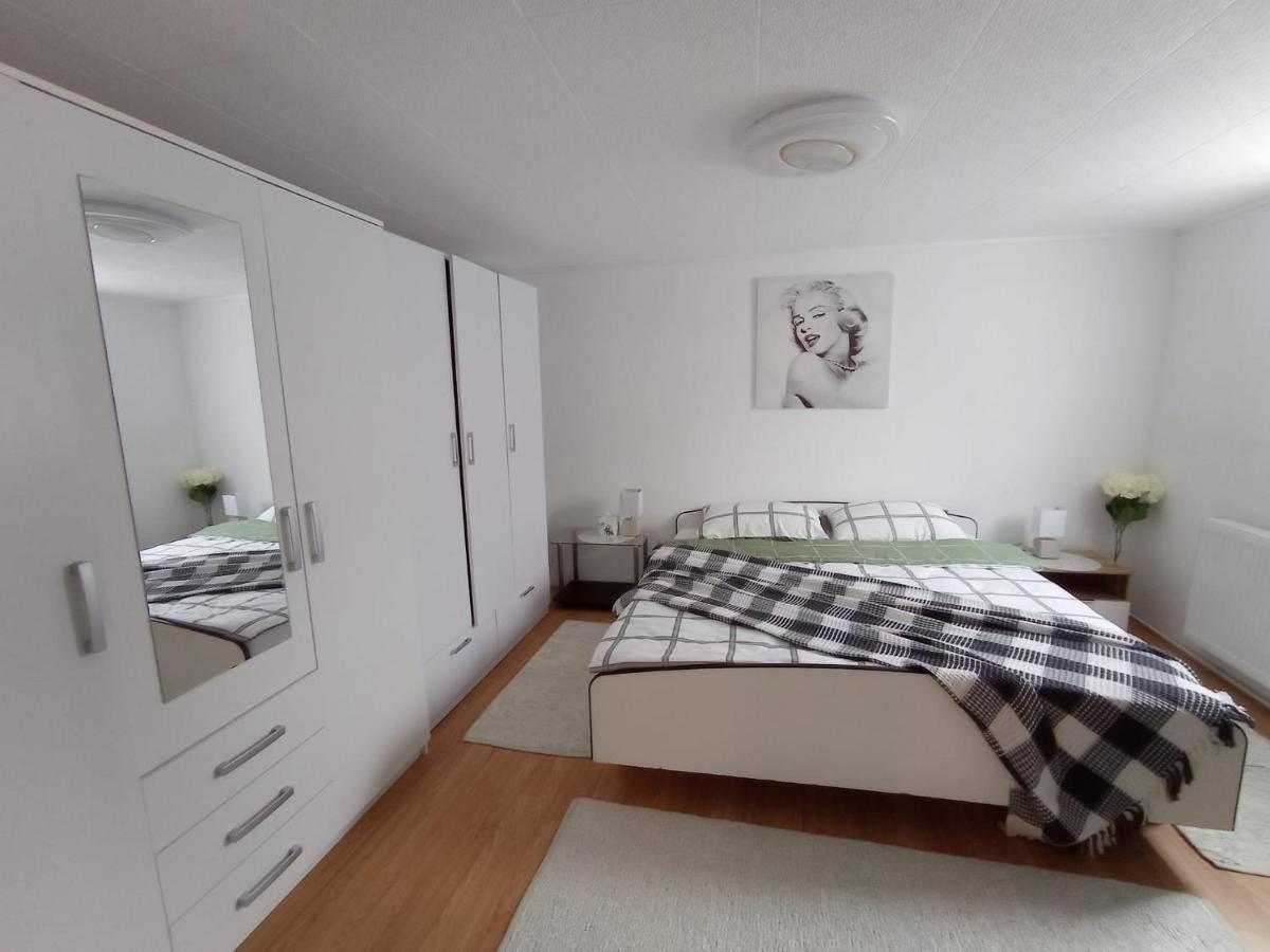 Petra Apartamento Ðakovo Exterior foto